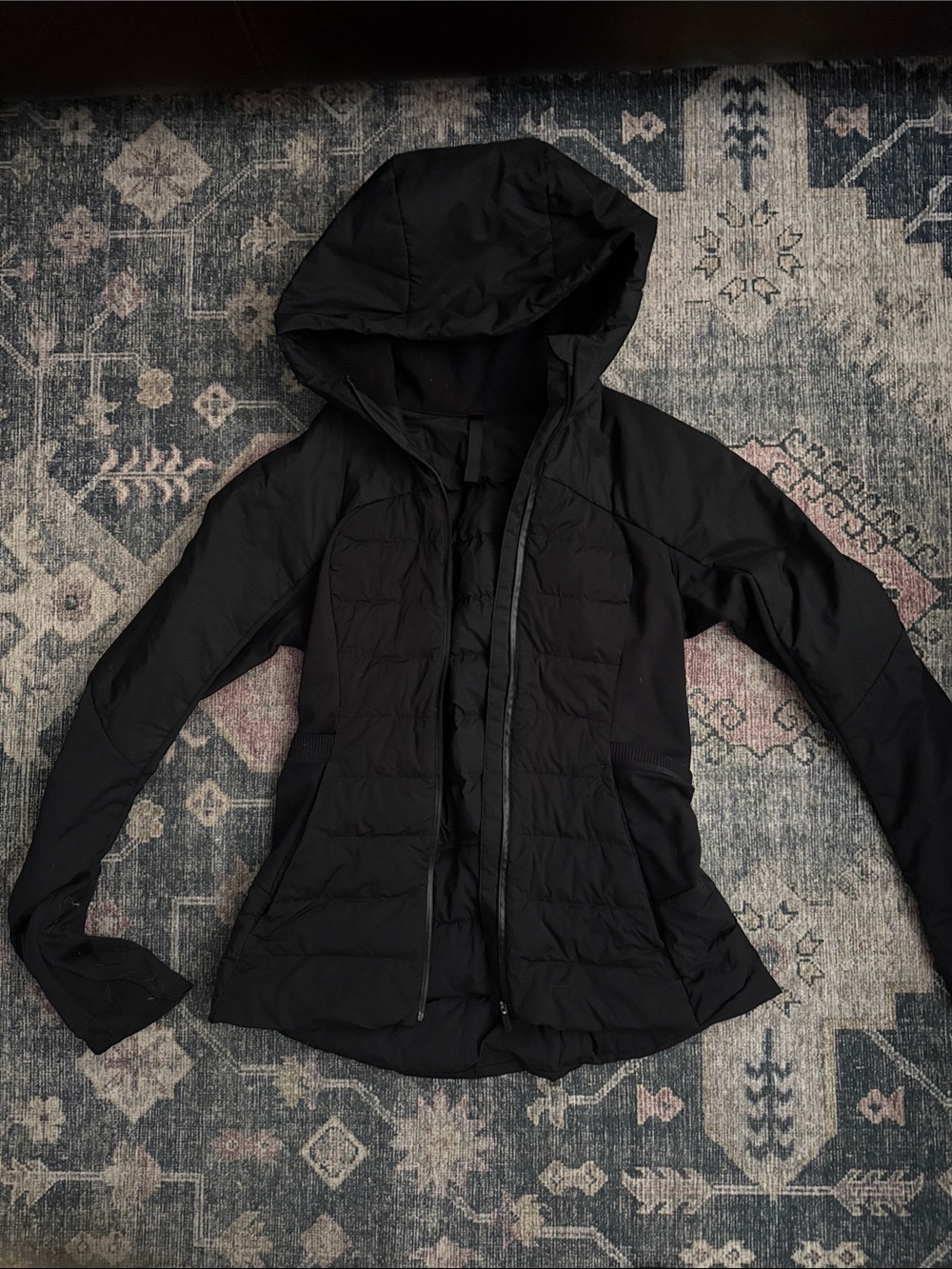 Black Women's Hooded Quilted Jacket - lululemon